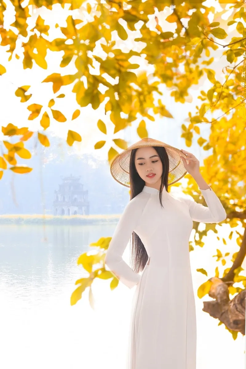Biến màn hình xinh xắn với Hình ảnh cô gái mặc áo dài đẹp
