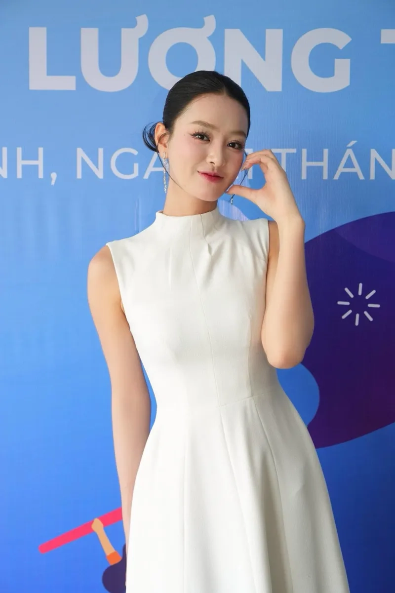 Bùi Khánh Linh là ai mà lại sở hữu vẻ đẹp và tài năng ấn tượng đến vậy