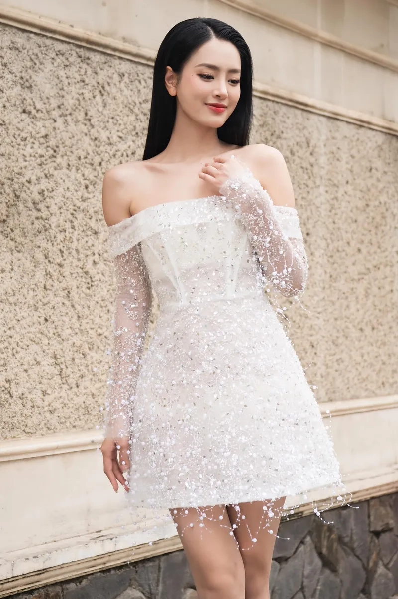 Bùi Khánh Linh tuổi bao nhiêu mà đã có sự nghiệp đáng ngưỡng mộ