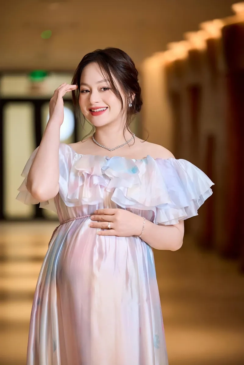 Chiều cao thực sự của Lan Phương cao mét bao nhiêu