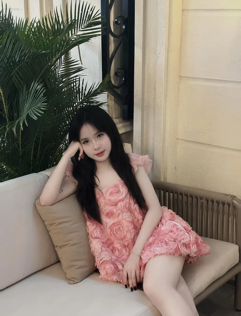 Đắm chìm trong vẻ ngọt ngào của Hình nền phô mai que con gái dễ thương