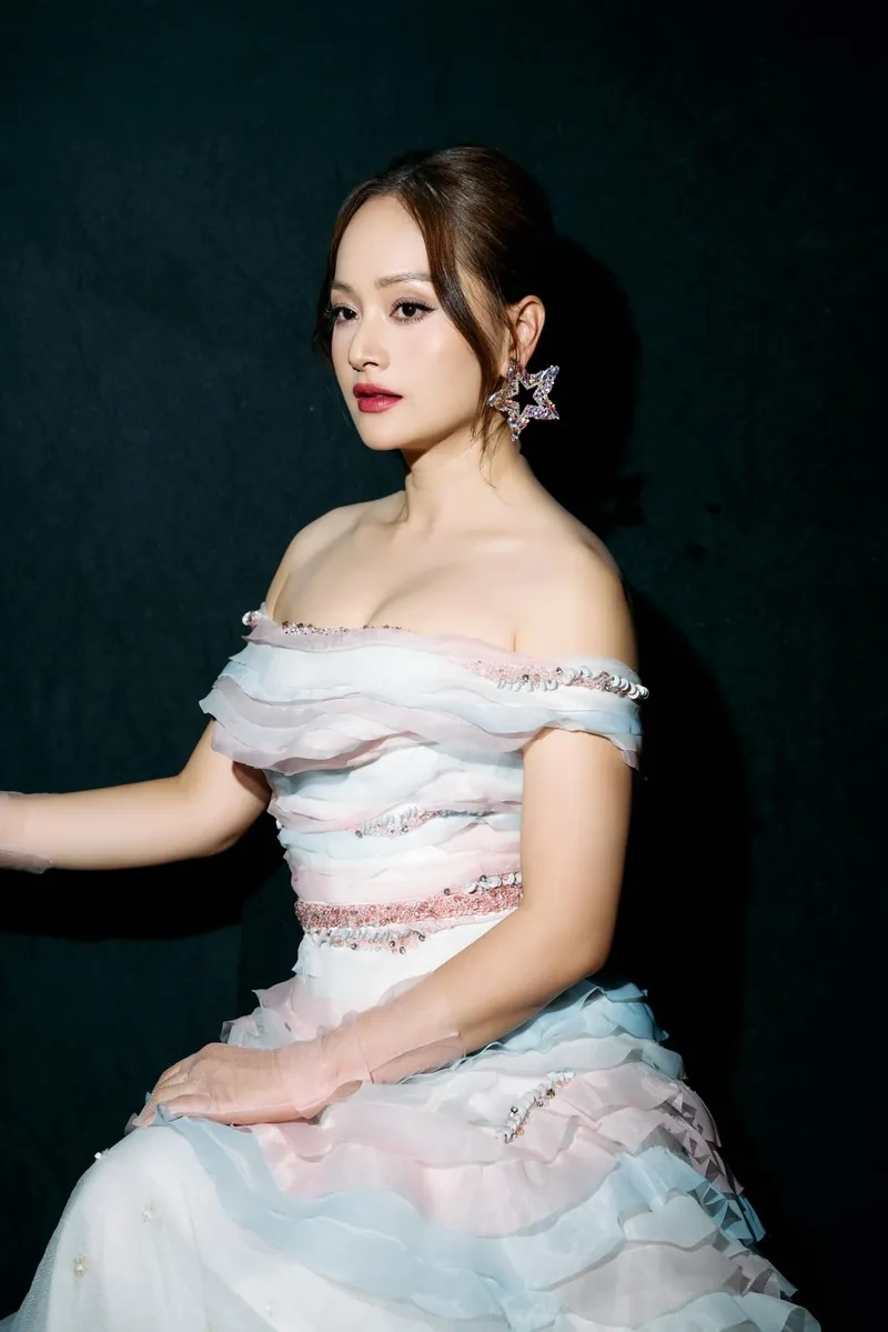 Hạnh phúc viên mãn bên gia đình Lan Phương