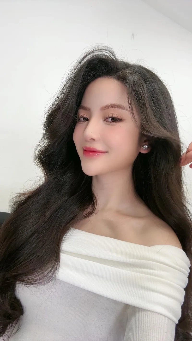 Hé lộ cuộc đời và sự nghiệp của Chu Thanh Huyền tiểu sử
