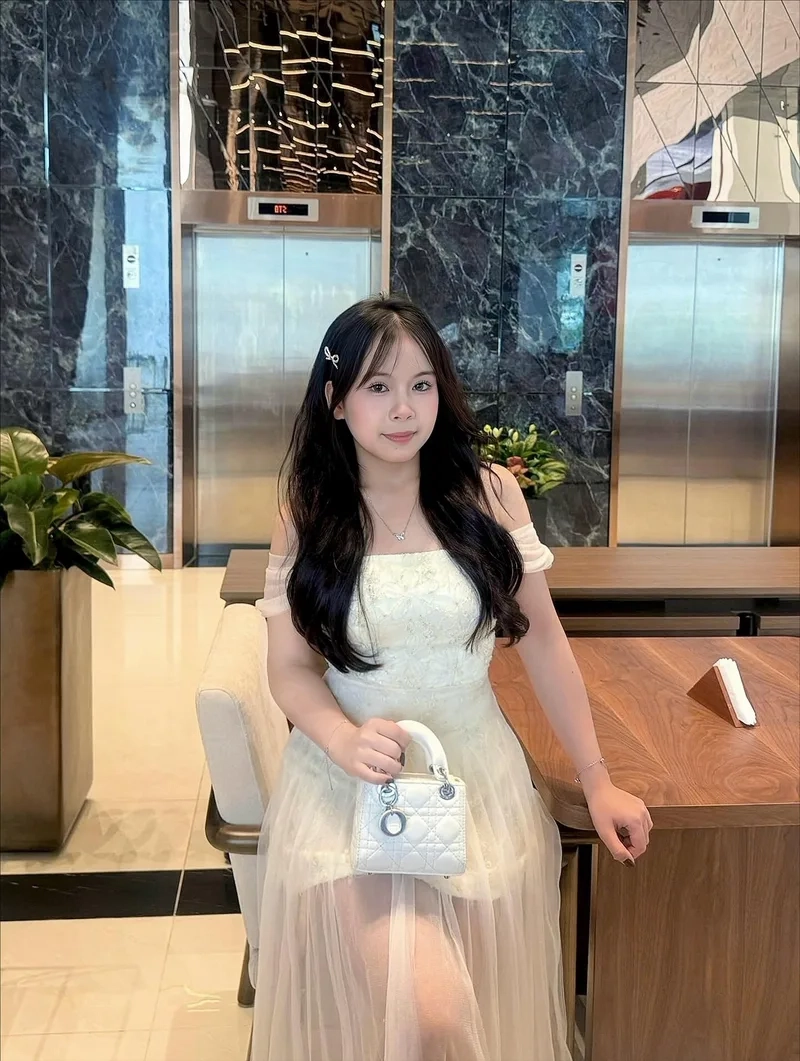 Hình nền gái 2k5 cho điện thoại ngọt ngào dễ thương