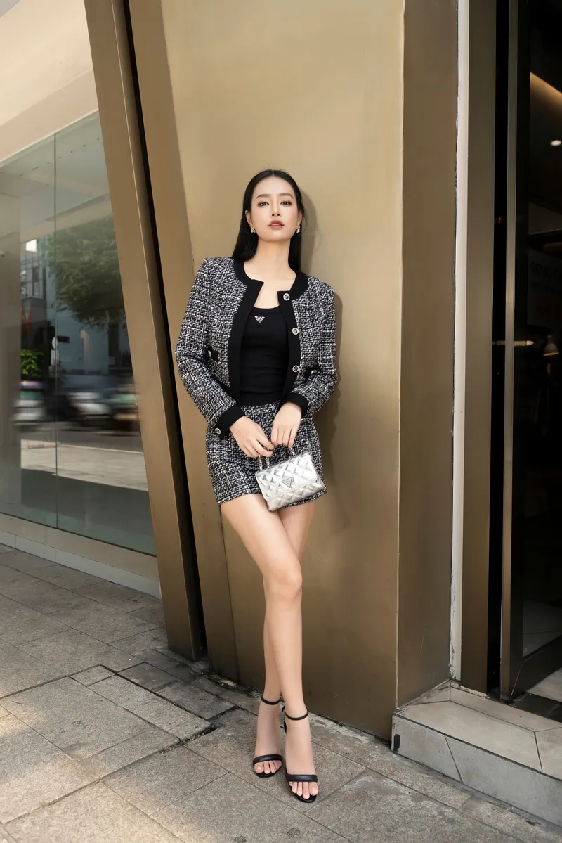 Không ngờ chiều cao Bùi Khánh Linh lại ấn tượng đến vậy