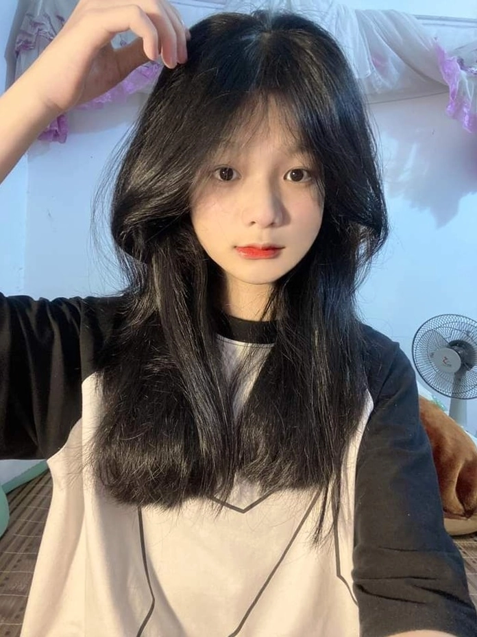 Ngắm nhìn những cô nàng 2k11 xinh đẹp hút hồn và đầy sức sống