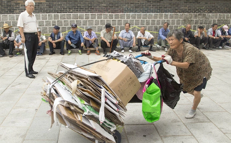 Những câu nói hay về nghèo bị người ta khinh: Nhìn nhận sự thật và vươn lên