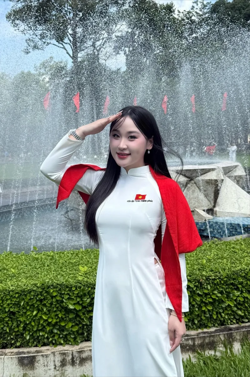Phong cách giản dị mà cuốn hút qua Gái xinh Việt Nam phong cách đơn giản