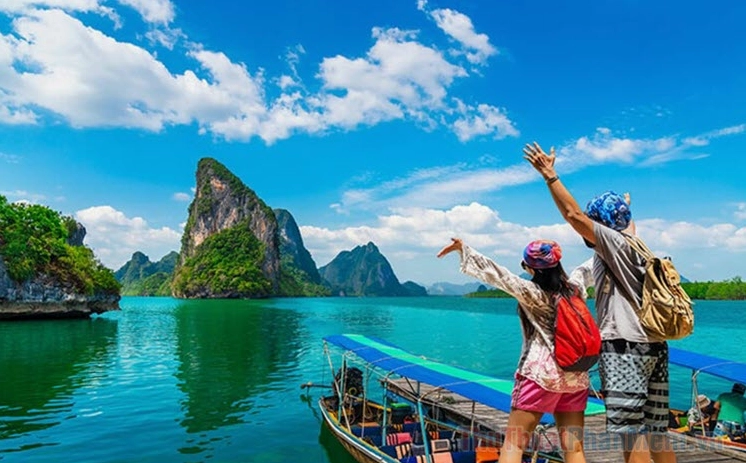 Status gia đình đi chơi: Những câu nói hài hước và ý nghĩa