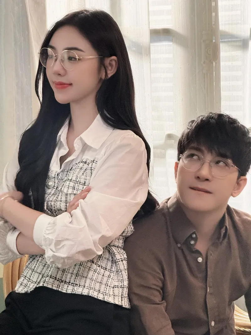 Sự kết hợp khiến dân tình không khỏi tò mò Quỳnh Kool Bê Trần