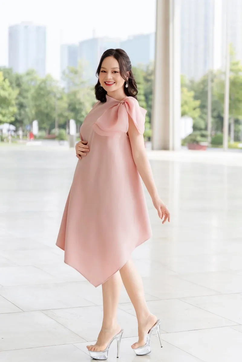 Tò mò Lan Phương bao nhiêu tuổi, xem ngay