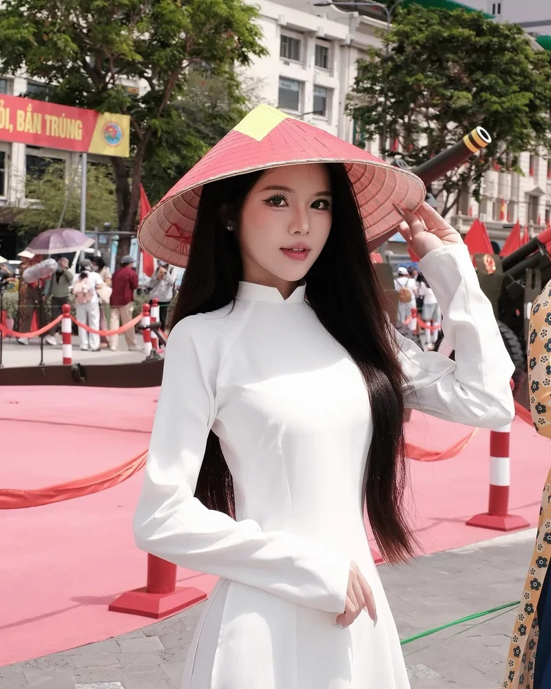 Tỏa sáng cá tính qua hình gái đẹp cute cực cuốn hút