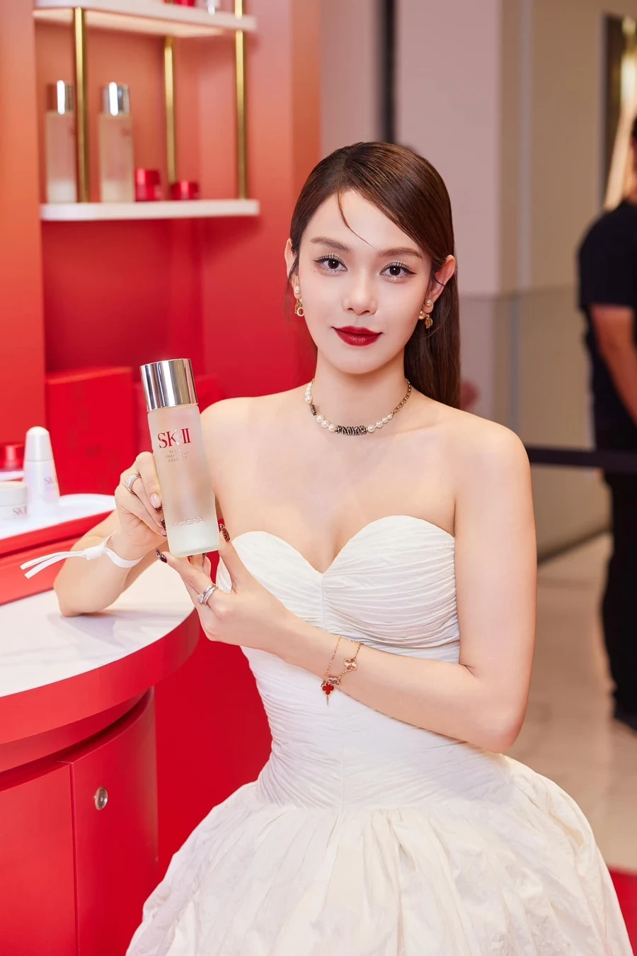 Trấn Thành đám cưới Minh Hằng không chỉ là sự kiện nổi bật mà còn là một câu chuyện thú vị.