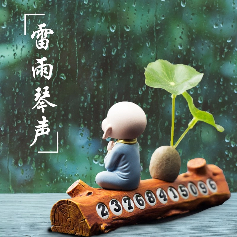 Tượng chú tiểu nhỏ xinh, món quà ý nghĩa đầy tâm linh
